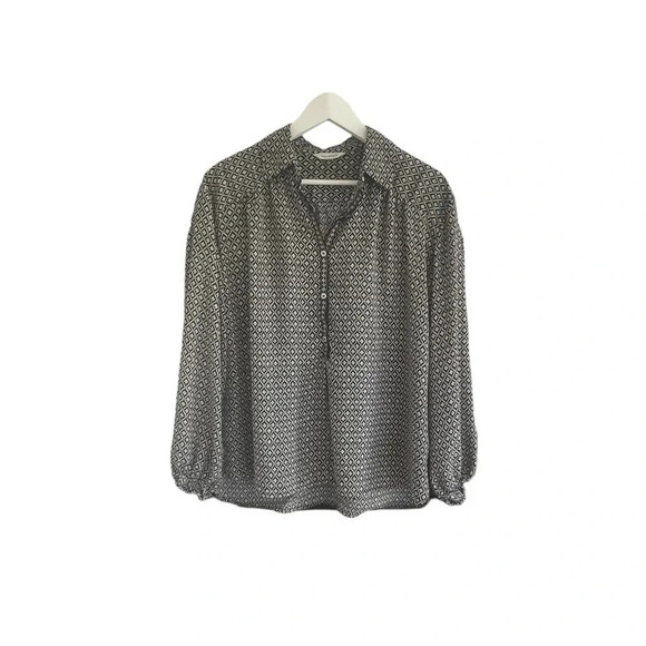 Max Studio 3/4 Button Down Geometric Blue White Blouse Size Medium - Picture 2 of 7